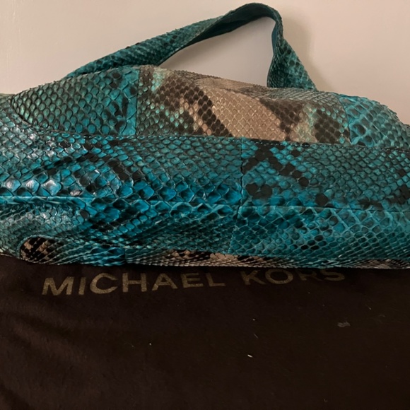 MICHAEL KORS GENUINE PYTHON BAG - Picture 5 of 8